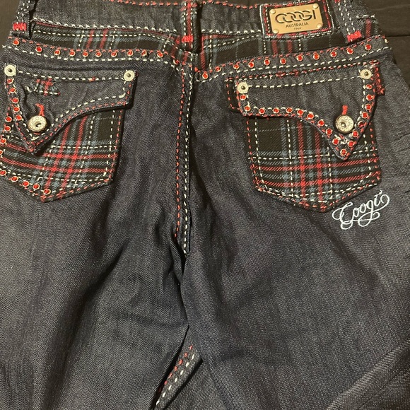 Coogi Sweater and jeans set - Picture 8 of 10